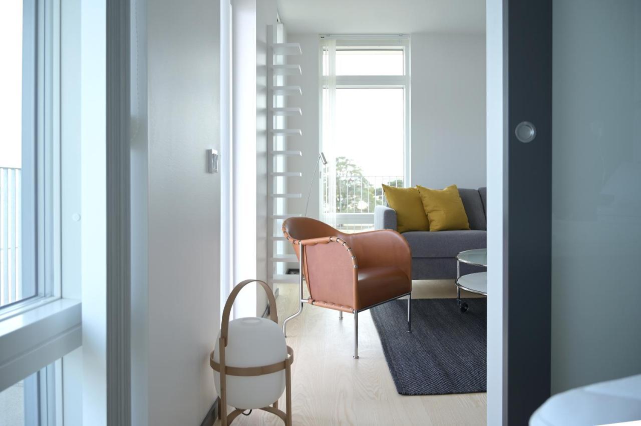 Ahusbrygga Apartment Hotel Экстерьер фото