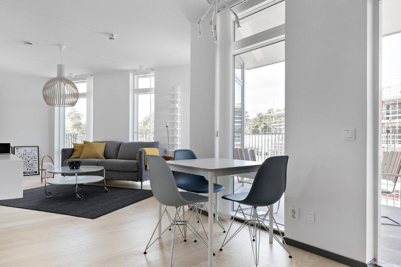 Ahusbrygga Apartment Hotel Экстерьер фото