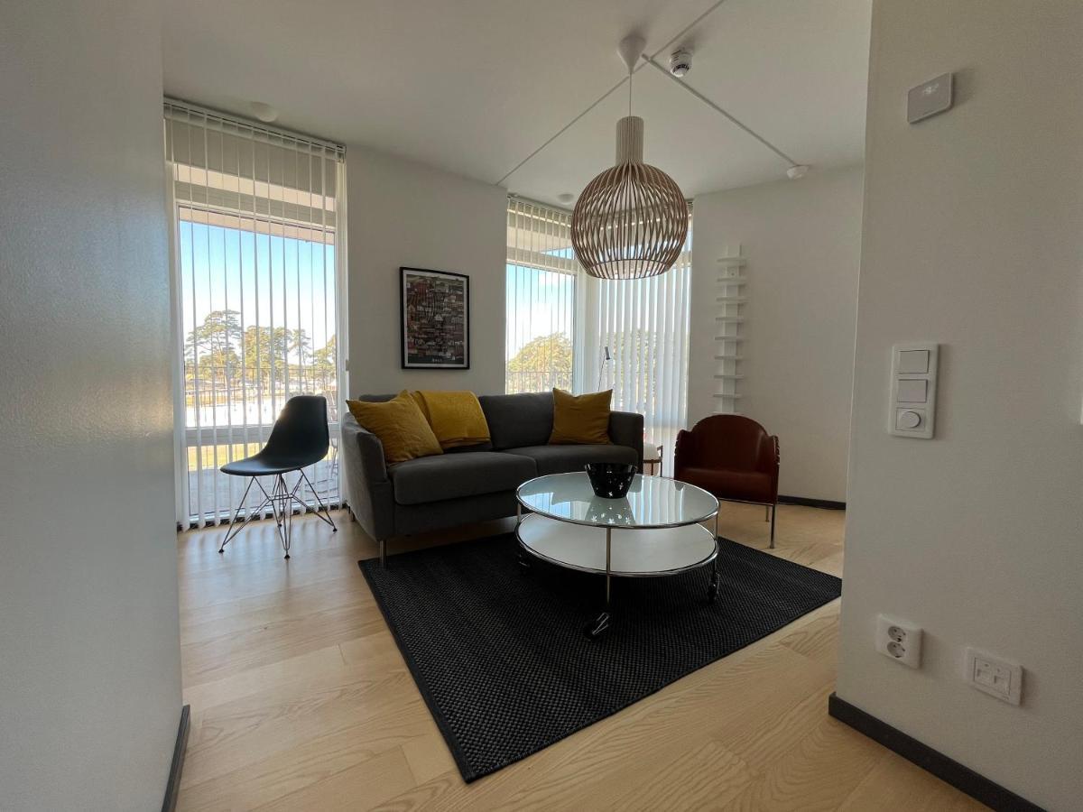 Ahusbrygga Apartment Hotel Экстерьер фото