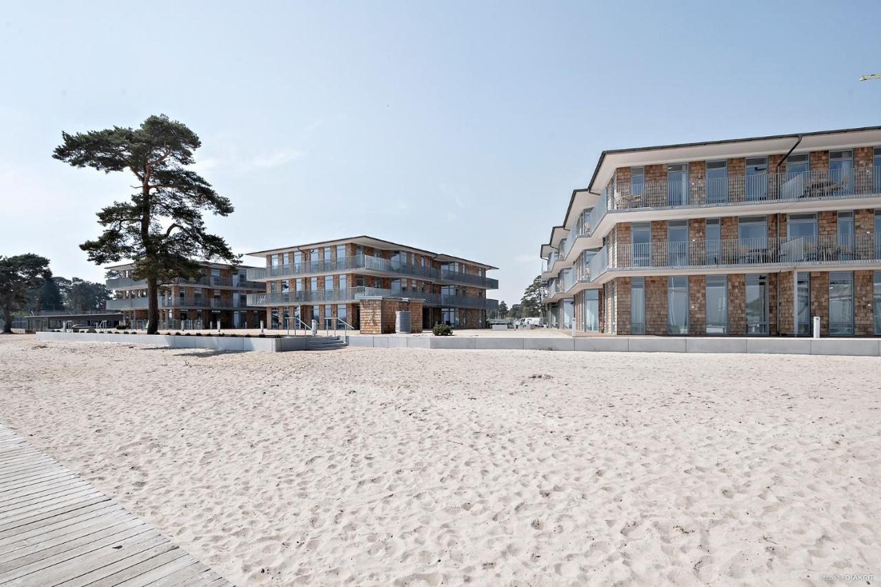 Ahusbrygga Apartment Hotel Экстерьер фото